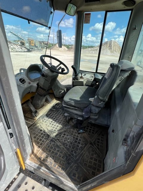 2014 SDLG LG958L - Image 27